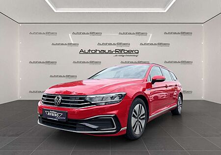 VW Passat Variant Volkswagen 1.4 TSI GTE/DSG/NAVI/LED/AHK/ACC