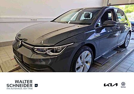 VW Golf Volkswagen 1,5 TSI Style AHK Navi LED SHZ ACC
