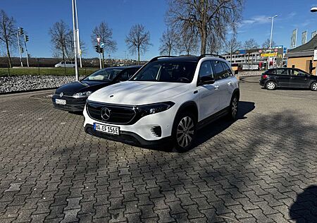 Mercedes-Benz EQB 300 4MATIC / 5 Jahre Garantie