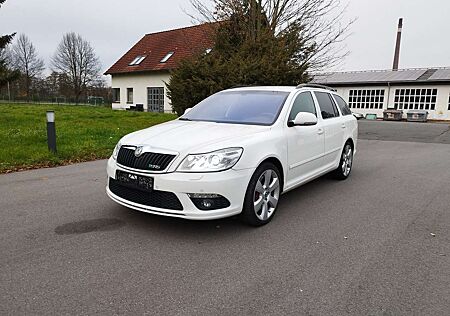 Skoda Octavia Combi 2.0 TDI DPF DSG RS Standheizung TÜV NEU