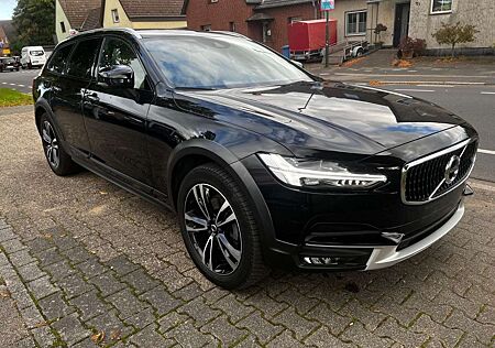 Volvo V90 Cross Country Pro AWD 1.HD/PDC/NAVI/TÜV