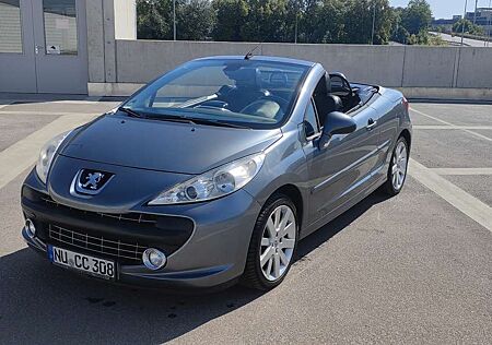 Peugeot 207 vollausstattung NEU WARTUNG AUTOMATİC GETRİEBE