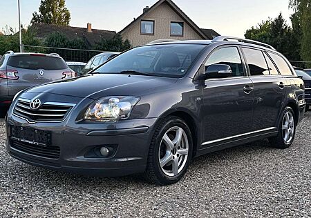 Toyota Avensis 2.2 Executive Leder Xenon AHK SHZ Navi Scheckheft