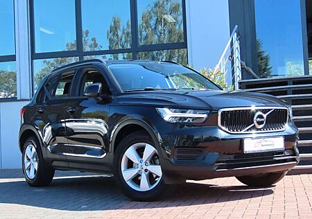 Volvo XC 40 XC40 D3 Momentum Core 2WD Kamera LED Navi 1 Hand