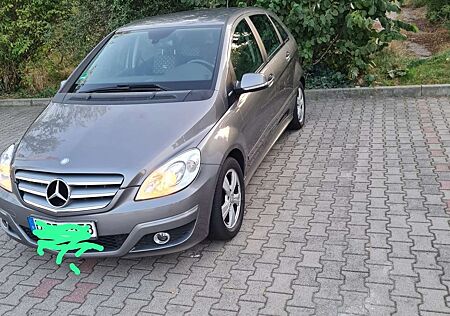 Mercedes-Benz C 180 mercedes B klasseAutomatik BlueEFFICIENCY