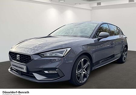 Seat Leon FR Plus 1.5 eTSI DSG Voll LED Navi Einparkhilfe Fu