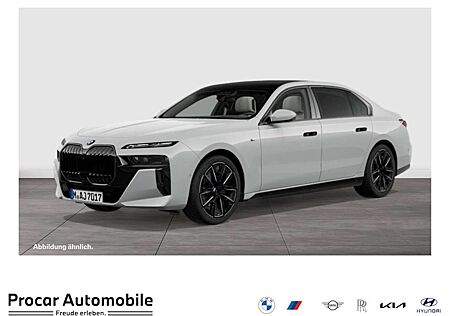 BMW 740 d xDrive M Sport PANO ACC 360°KAM RFK NAVI