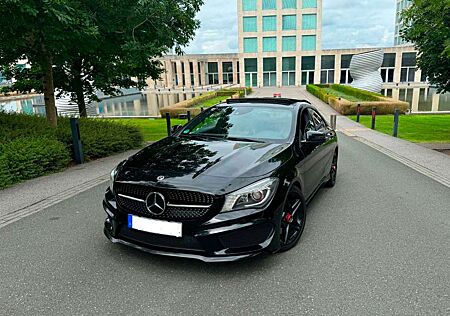 Mercedes-Benz CLA 220 AMG Line - Schrckheft gepflegt- *VOLL*
