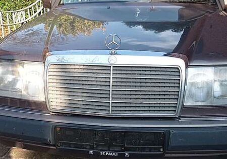 Mercedes-Benz E 220 220 TE