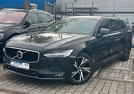 Volvo V90 gebraucht kaufen Volvo V90 Kombi Momentum Pro AWD PANO+ACC+H&K+CAM
