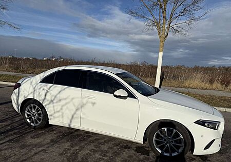 Mercedes-Benz A 180 d 7G-DCT Edition 19