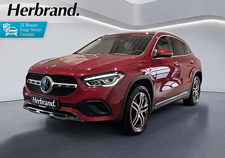 Mercedes-Benz GLA 250 e Progressive Distronic LED Kamera