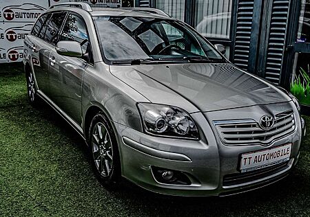Toyota Avensis Executive 1.HAND| NAVI | AHK | TÜV NEU