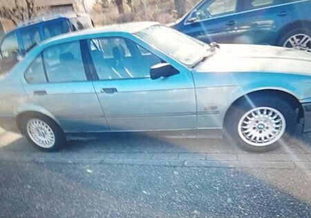 BMW 318 i
