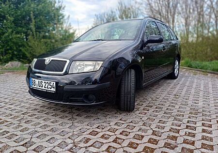 Skoda Fabia 1.4 16V Combi Ambiente