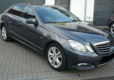 Mercedes-Benz E 350 CDI Limusiene Avantgarde DPF BlueEFFICIENCY 7G-TRO