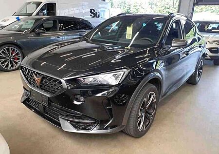 Cupra Formentor 4Drive DSG LED Kamera PDC Alu