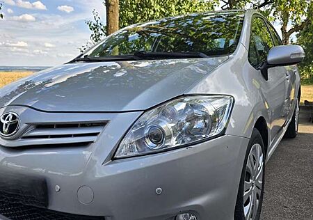 Toyota Auris 1.6 MultiMode Executive