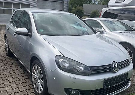 VW Golf Volkswagen Highline Parkassistent Klima