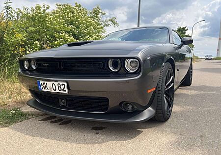 Dodge Challenger 5.7 T/A Sondermodell Unfallfrei