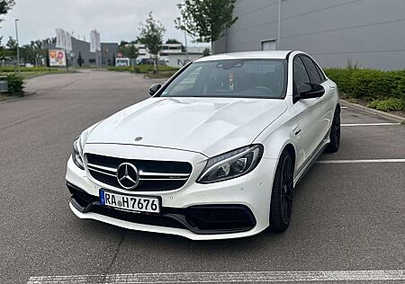 Mercedes-Benz C 63 AMG C-Klasse S Speedshift 7G-MCT