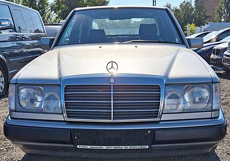 Mercedes-Benz E 200 W124 Bj 1993 ( Oldtimer )