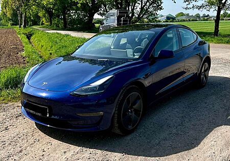 Tesla Model 3 Long Range. AWD Dual Motor AHK