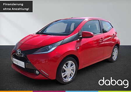 Toyota Aygo (X) x-play touch