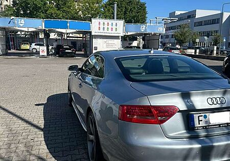 Audi A5 2.7 TDI DPF S line 19 zoll