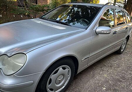 Mercedes-Benz C 180 Classic