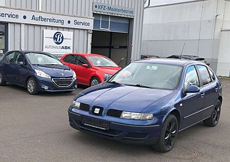 Seat Leon Stella - TÜV NEU