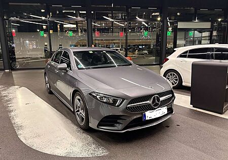 Mercedes-Benz A 200 7G-DCT AMG Line
