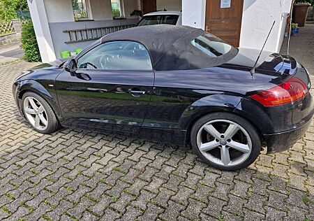 Audi TT Roadster 2.0 TDI quattro