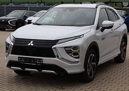 Mitsubishi Eclipse Cross 2.4 Plus Select Black 4WD ACC LED