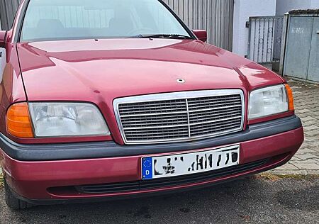 Mercedes-Benz C 180 Classic