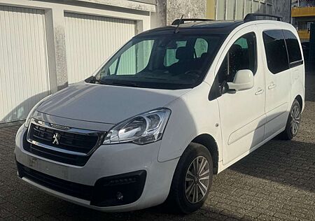 Peugeot Partner Tepee Active*AHK+PANO+KAMERA+TÜV 12/26*
