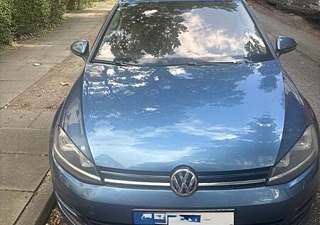 VW Golf Volkswagen 1.6 TDI BlueMotion Technology DSG Trendline