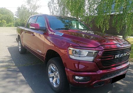 Dodge RAM 1500 Crew Cab 5.7 Hemi Lonestar