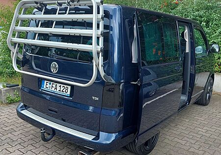 VW T5 Caravelle Volkswagen Caravelle Kurz DSG Comfortline