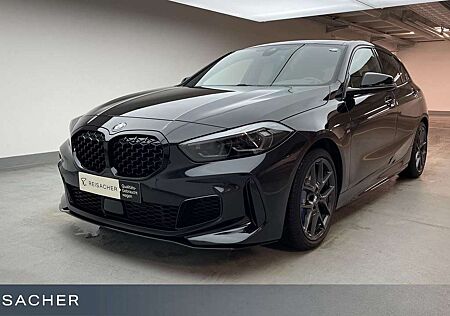 BMW 135 i xDrive LCProf M-Sitze Heckspoiler adaptLED