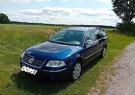 VW Passat Variant Volkswagen 2.5 TDI V6 180 4Motion Comfortline