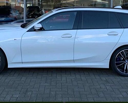 BMW 330 330d Touring Aut. Sport Line
