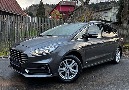 Ford S-Max Titanium AWD*ACC*LED*NAVI*KAMERA