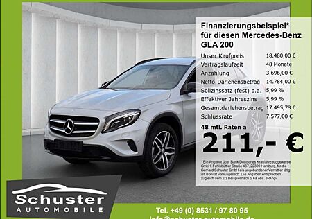 Mercedes-Benz GLA 200 SCORE*DCT AHK Bi-Xen Navi R-Kam Temp 18*