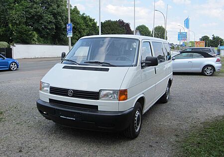 VW T4 Volkswagen Transporter TD mit 9 Sitzen TÜV 5-2027
