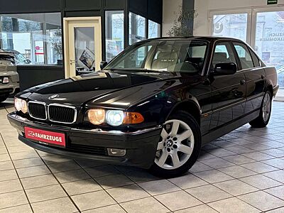 BMW 740 d V8 1.Hand / Standhz. / Xenon /