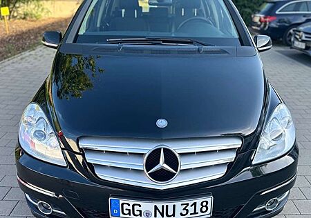 Mercedes-Benz B 180 BlueEFFICIENCY