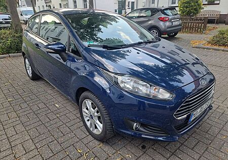 Ford Fiesta SYNC Editition, Neue Ganzjahresreifen, HU neu