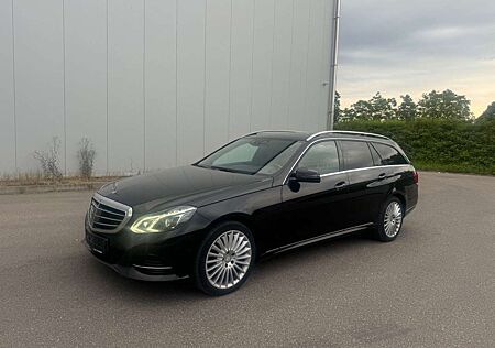Mercedes-Benz E 220 CDI BlueEfficiency*TOP AUSTATTUNG*