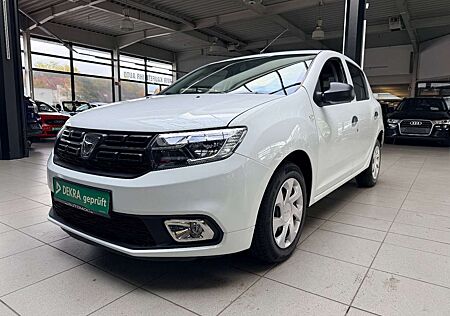 Dacia Sandero II Essential, Tuner, CD, USB Wenig Km.